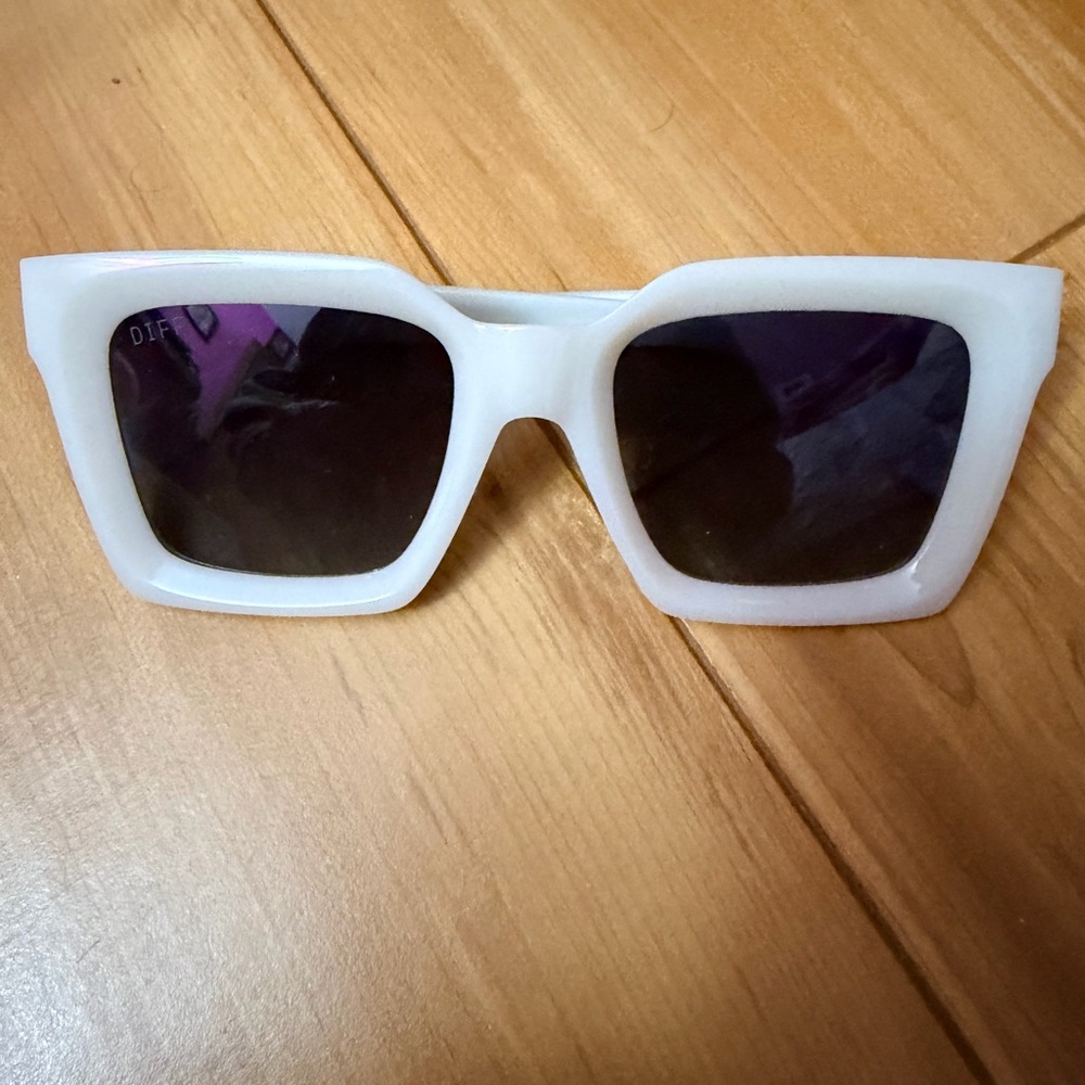 Diff sunglasses